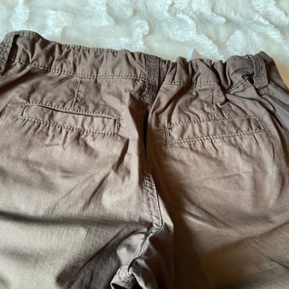 2/$30 Old Navy Brown Capri Pants Girl's Size 10 - Picture 5 of 14